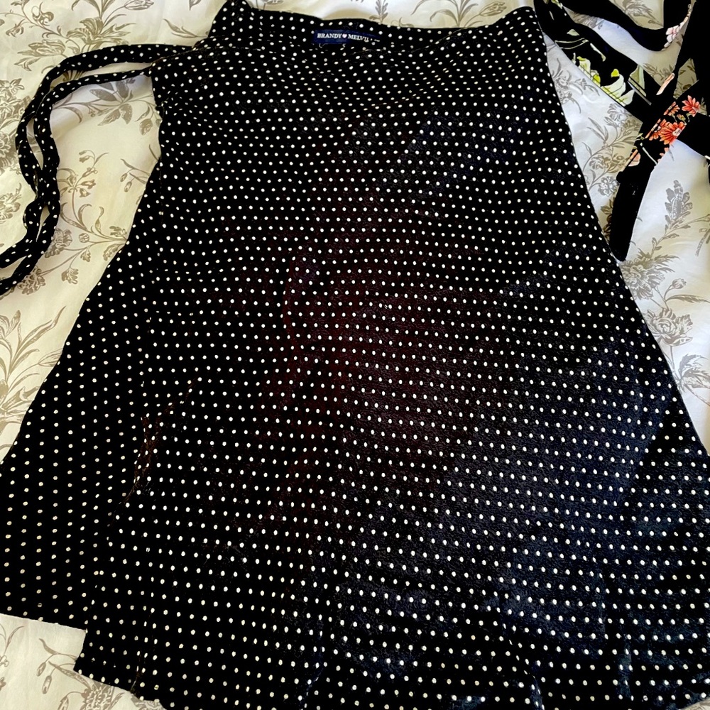 Brandy Melville wrap skirt, one size, EUC.